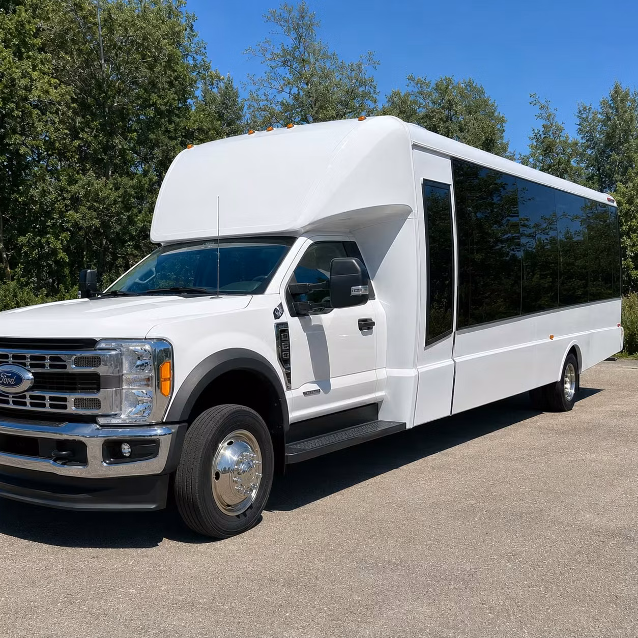 20 passenger minibus