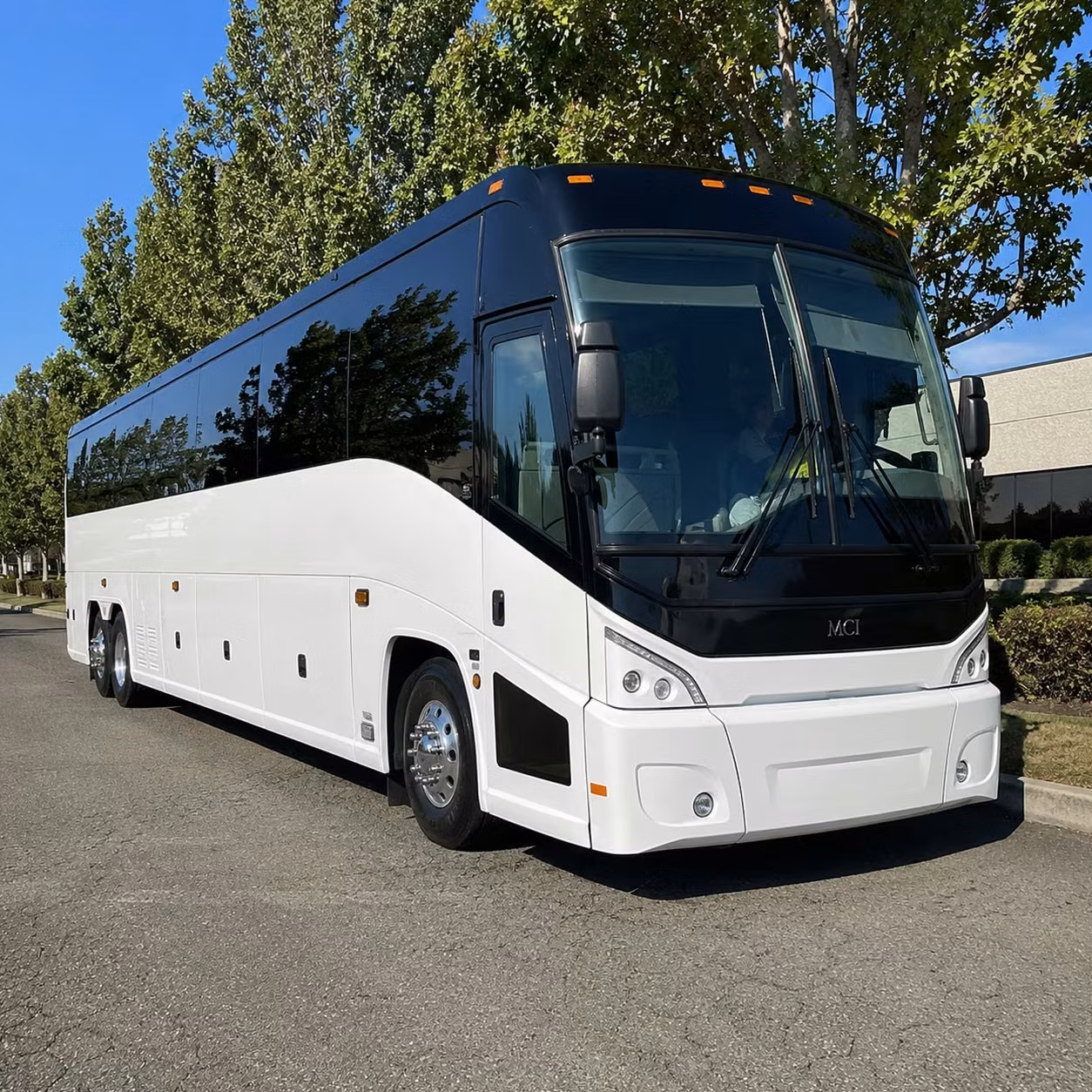 peoria charter bus rental fleet